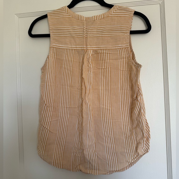 Lucky Brand button up tank XS - Picture 3 of 3